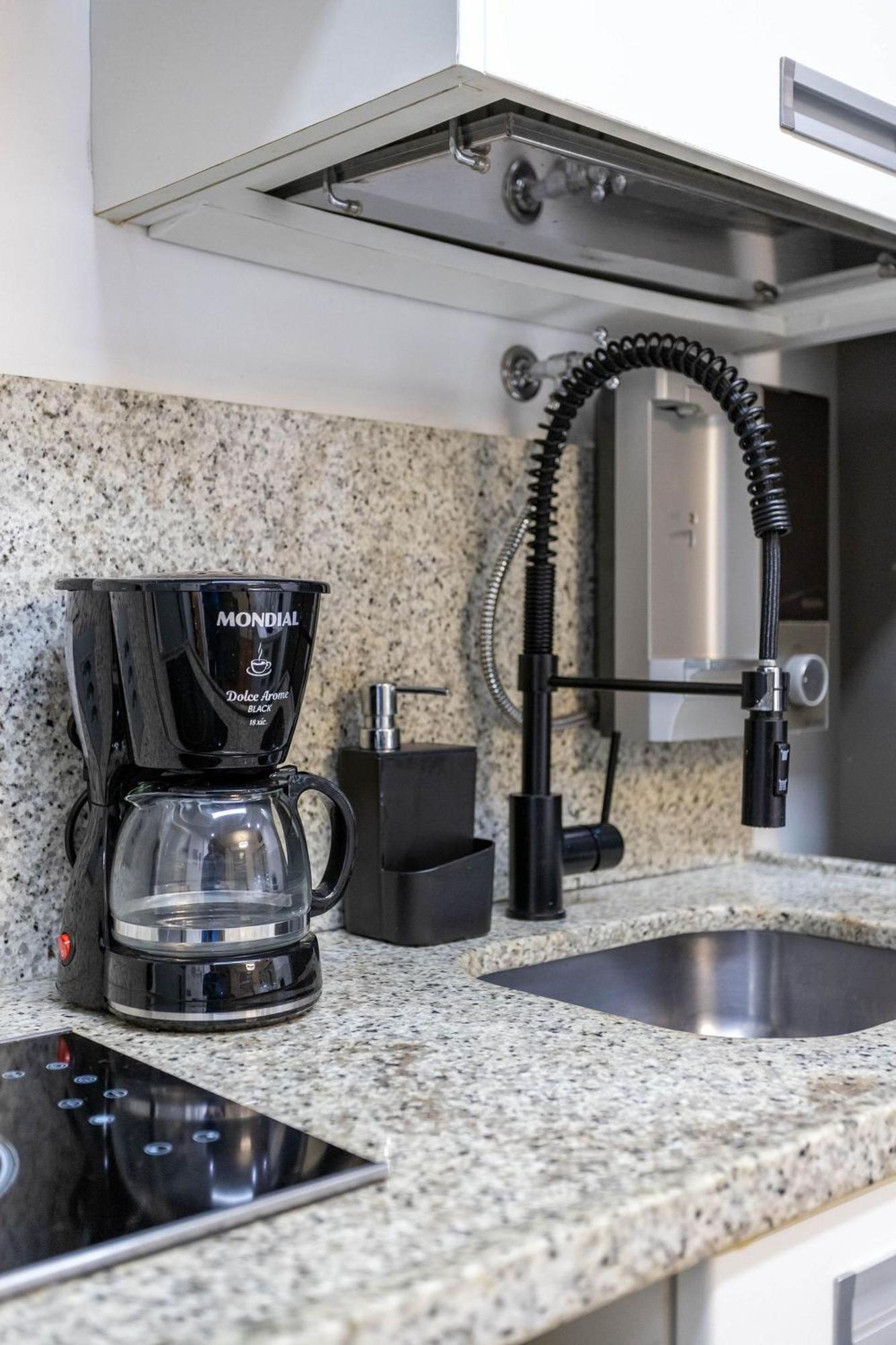 Apt Charmoso Completo Com Ar Condicionado No Leblon Rio de Janeiro Extérieur photo